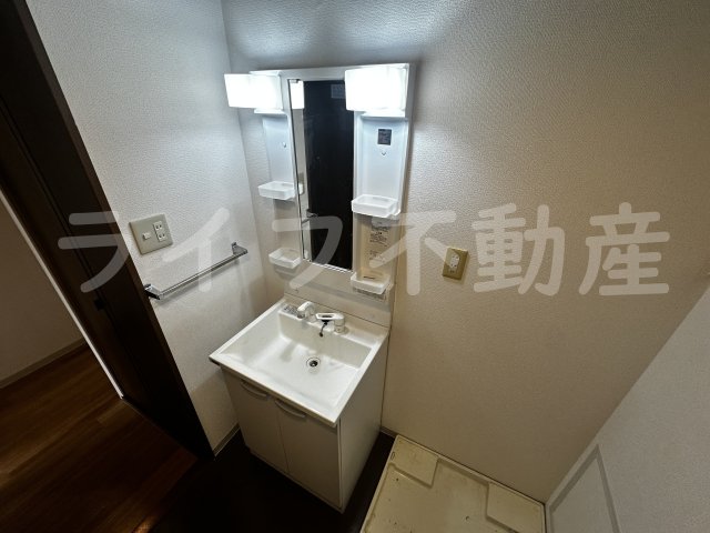 洗面設備　洗面所です