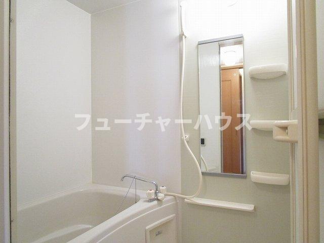 バス・シャワールーム　お風呂です