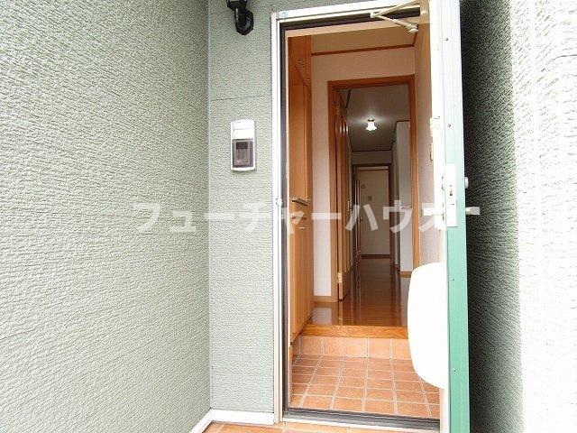 玄関　落ち着いた玄関です