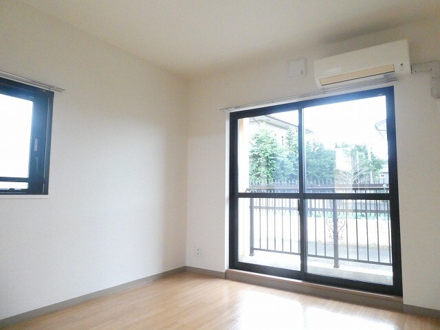 その他部屋・スペース　同物件別室写真