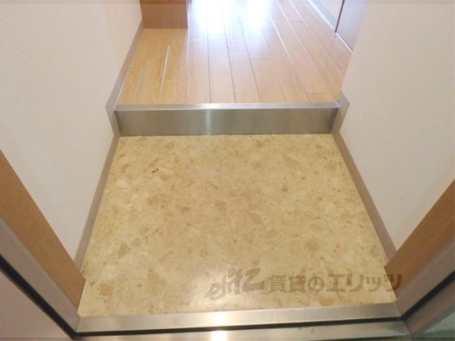 玄関　広い玄関です。