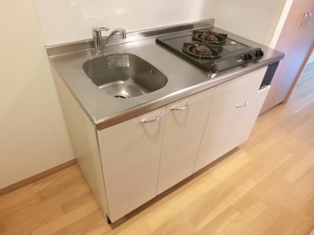 キッチン　２口ガスシステムキッチン