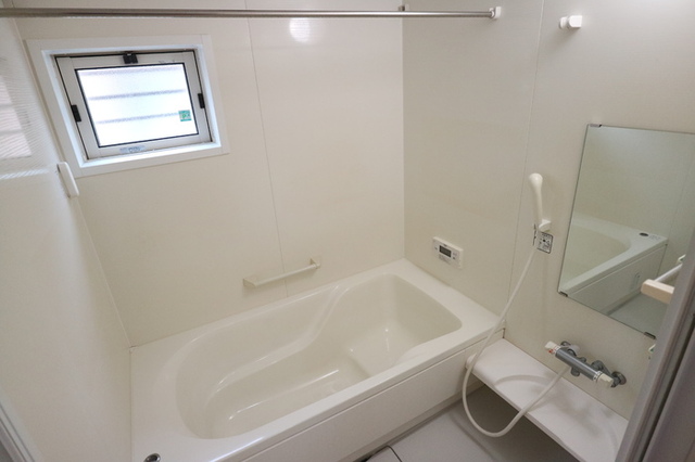 バス・シャワールーム　浴室