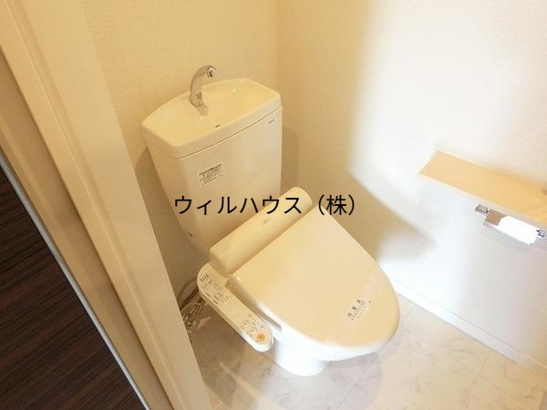 トイレ　ウォシュレット！