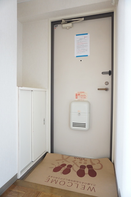 玄関　シューズボックス付き玄関