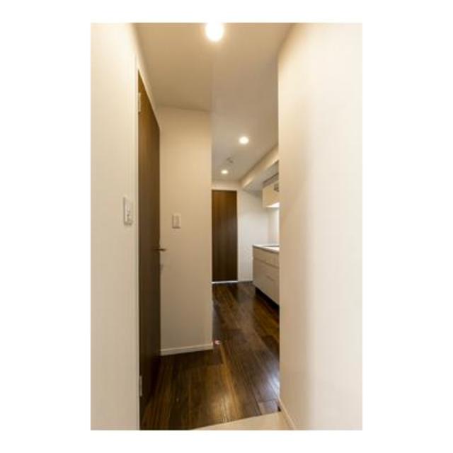 玄関　※写真は同タイプ住戸です。
