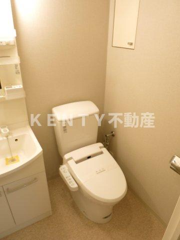 トイレ　落ち着いたトイレです