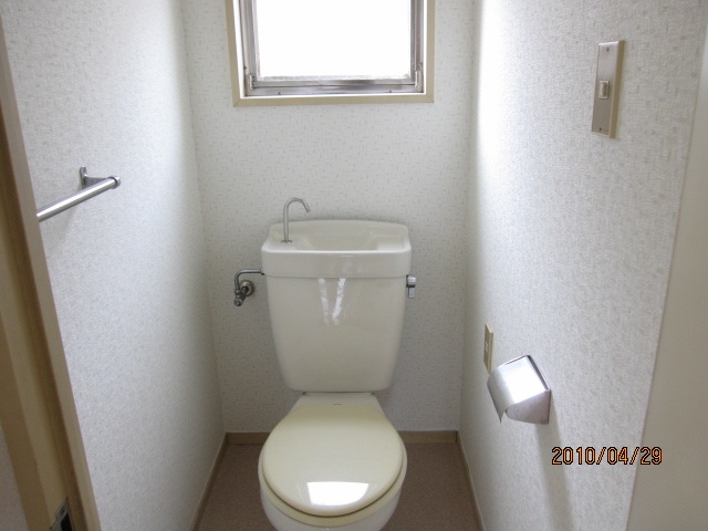 トイレ　トイレ