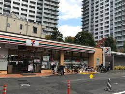 コンビニ　セブンイレブンさいたま下町3丁目店（コンビニ）まで181m