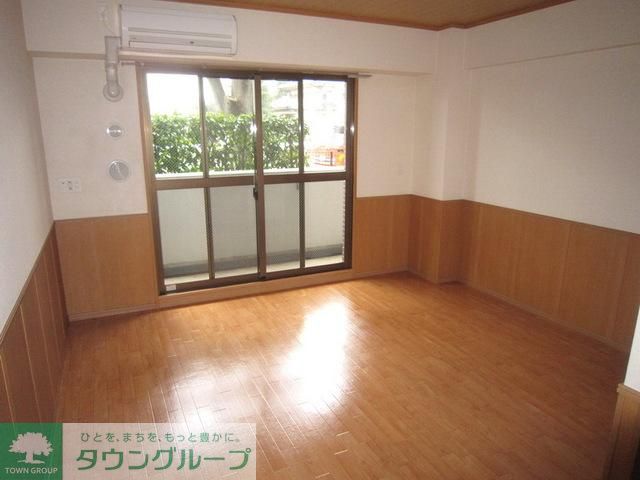 居室・リビング　★南向きの明るいお部屋★