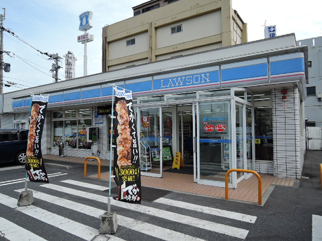 コンビニ　ローソン鹿児島北ふ頭店（コンビニ）まで131m