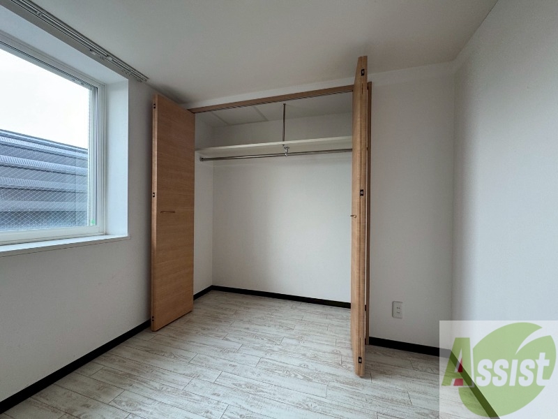 収納　収納もバッチリあるのでお部屋が片付きますよ！