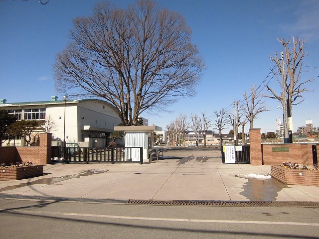 小学校　宇都宮大学附属中学校・小学校（小学校）まで130m
