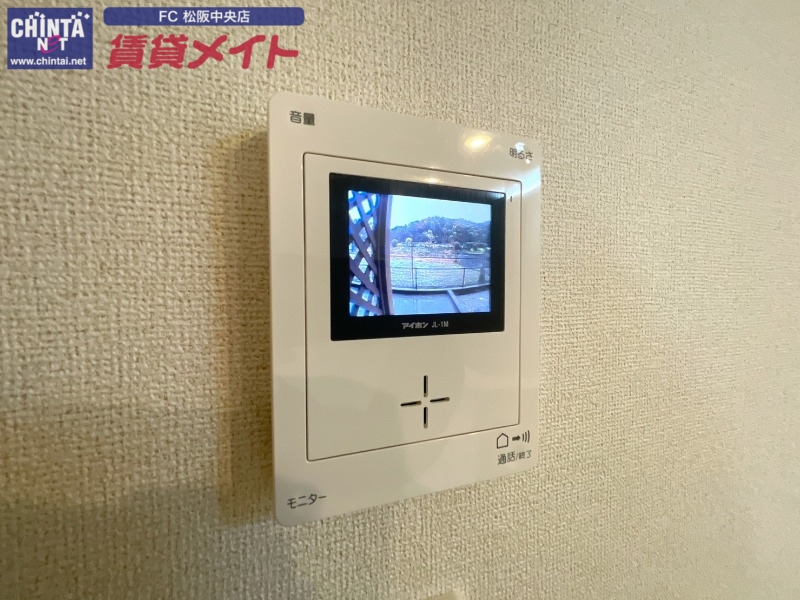 セキュリティ　同型参考写真
