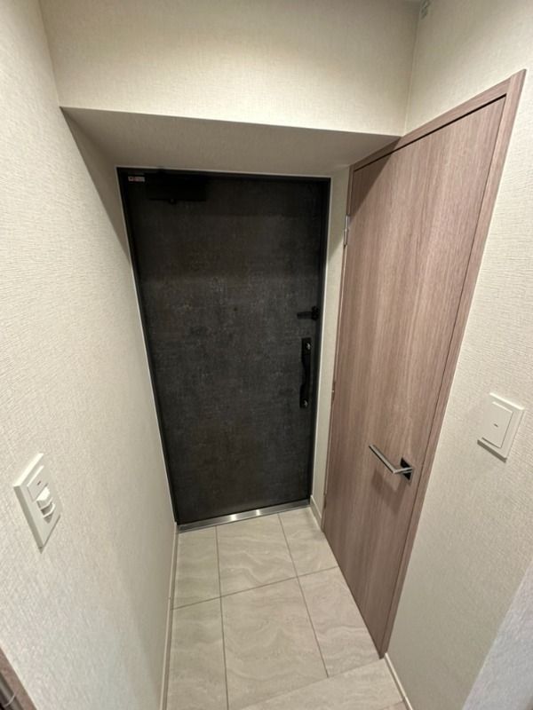 玄関　収納もある玄関です