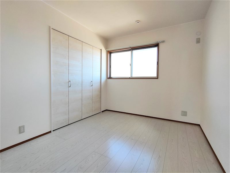 その他部屋・スペース　北側洋室は寝室としての利用が多いようです。