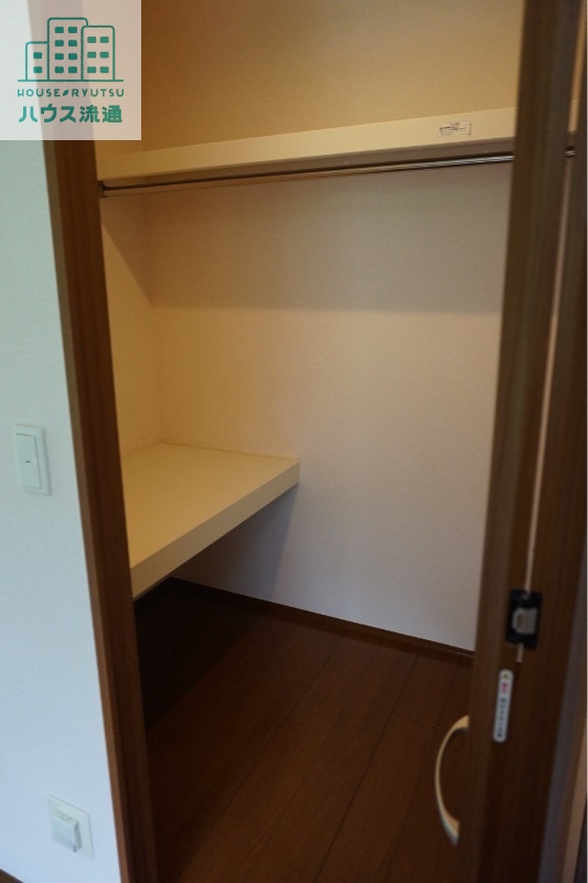 収納　※別号室の写真です