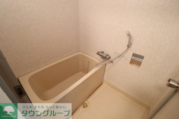 バス・シャワールーム　お問合せはタウンハウジングまで！※現地待合わせ相談可能