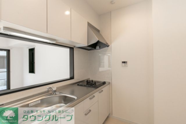 キッチン　※写真は同タイプ住戸です。