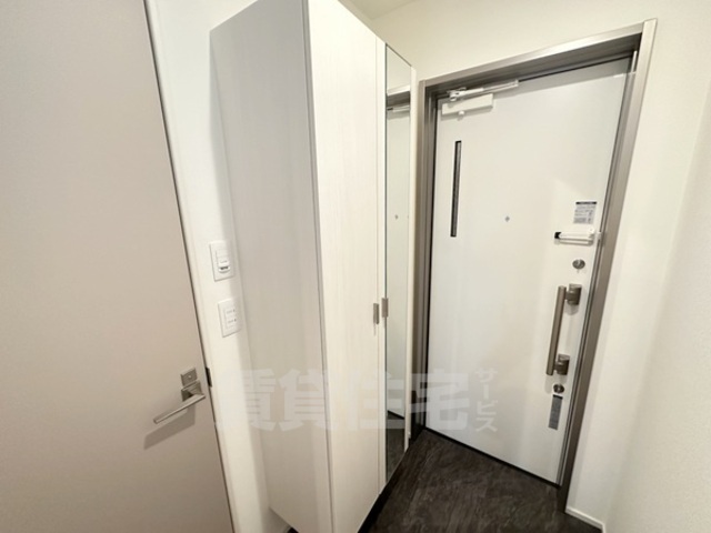 フォレストメゾン若みやの玄関写真