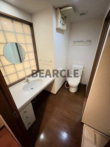 トイレ　トイレもきれいです