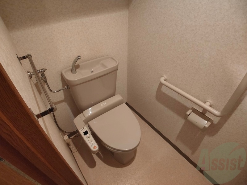 トイレ　トイレです。ウォシュレット付を探している方、おすすめです！