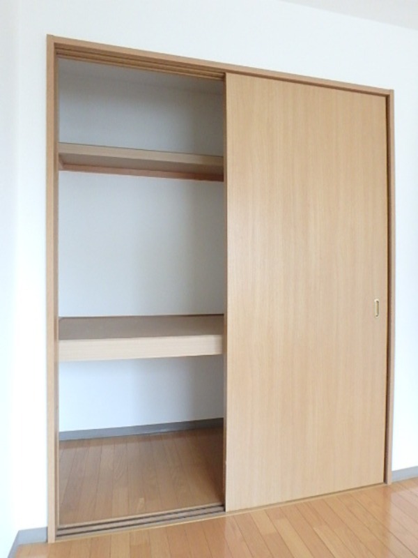 収納　図面と現状に相違がある場合には現状を優先