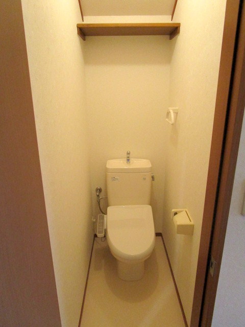 トイレ　※別部屋参照