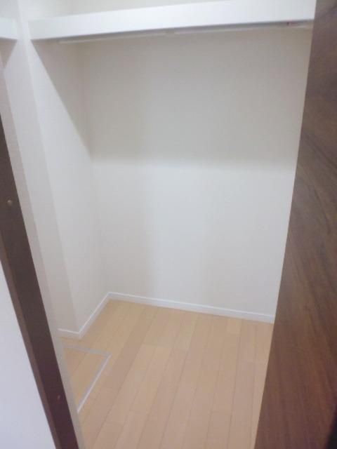 収納　★大きなウォークインクロゼット付★
