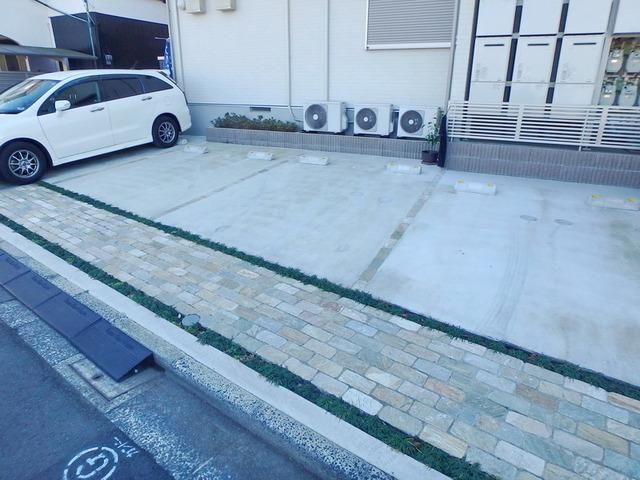 駐車場　★敷地内駐車場です★