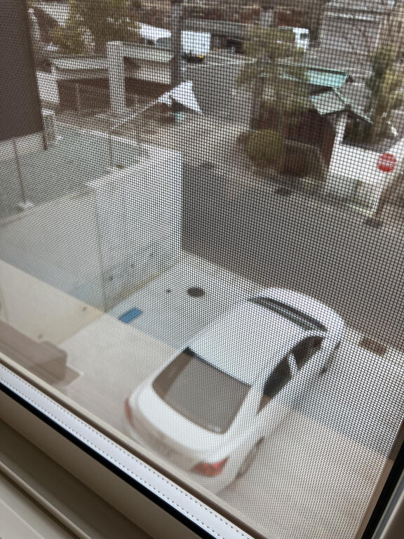 駐車場　並列２台駐車可