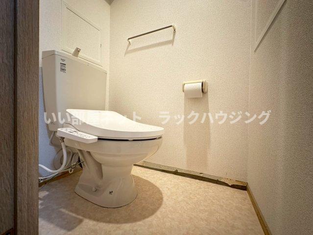 トイレ　【お部屋さがしはラックハウジングにお問合せ下さいませ♪】