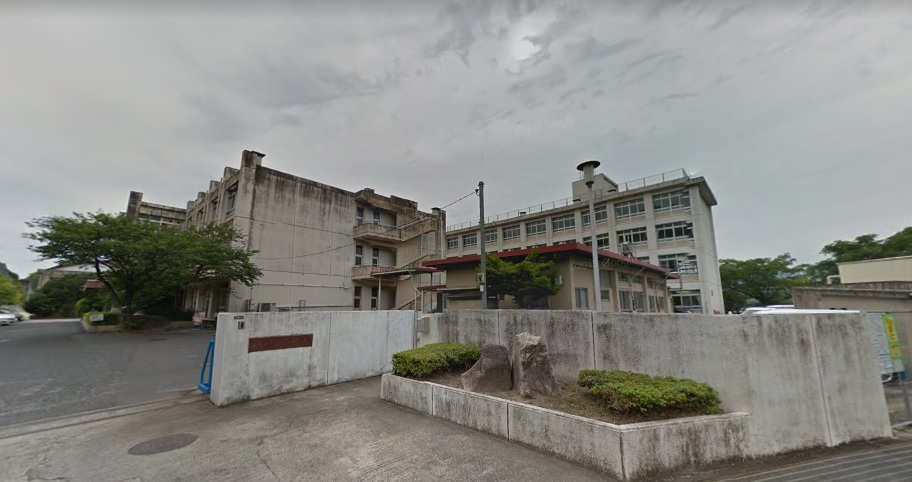 小学校　広島市立伴東小学校（小学校）まで171m