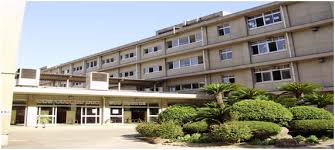 中学校　福山市立向丘中学校（中学校）まで1131m
