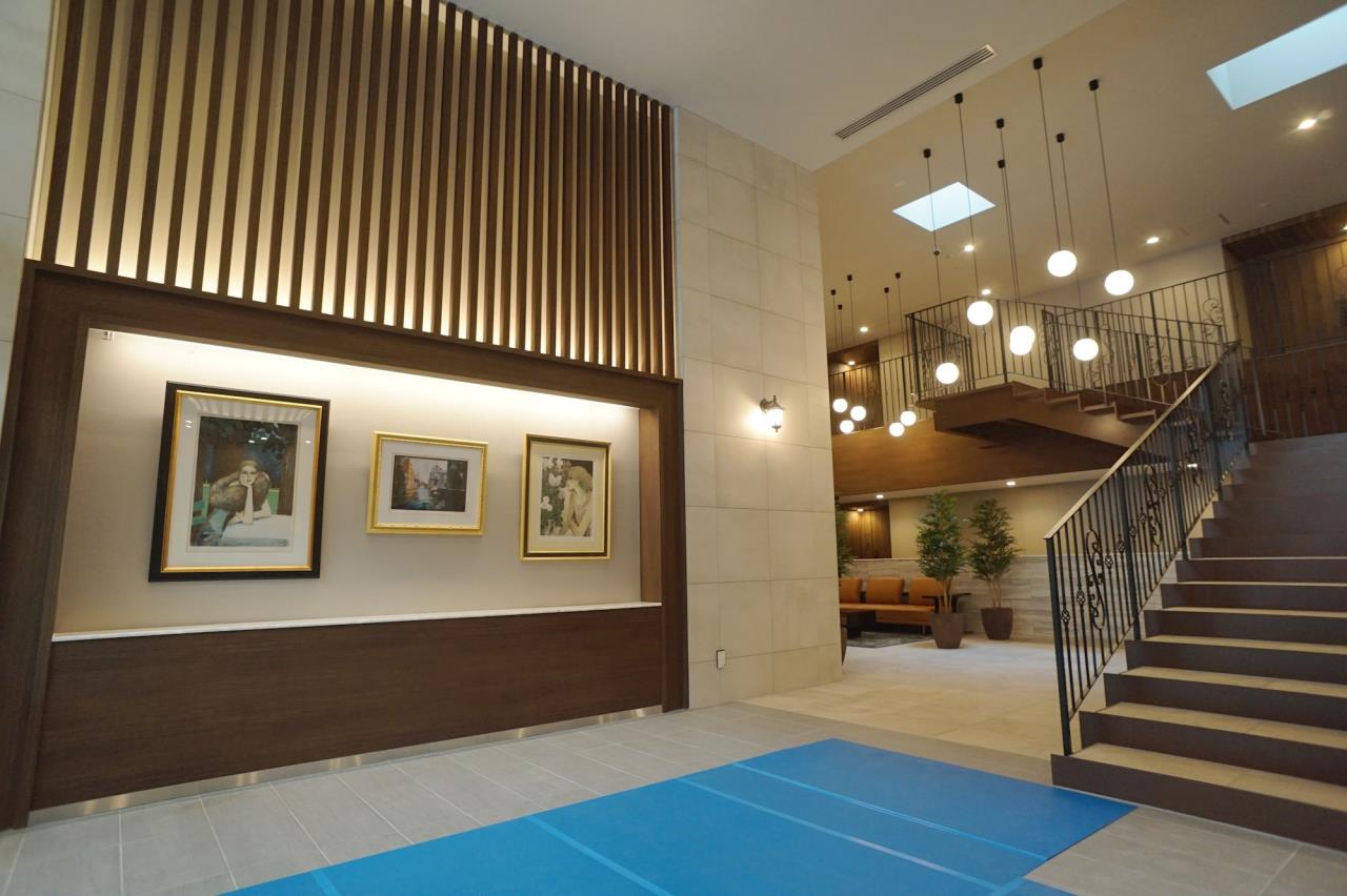 飲食店　タリーズコーヒー赤坂ガーデンシティ店（飲食店）まで481m