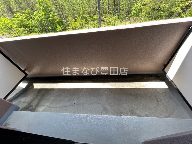 バルコニー　同型別部屋写真