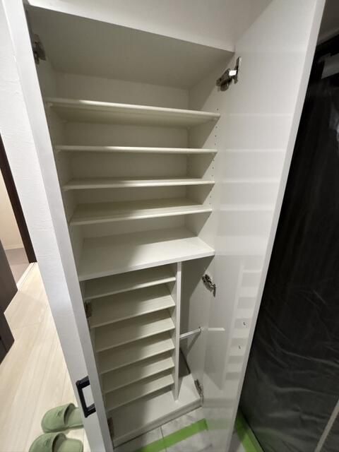 収納