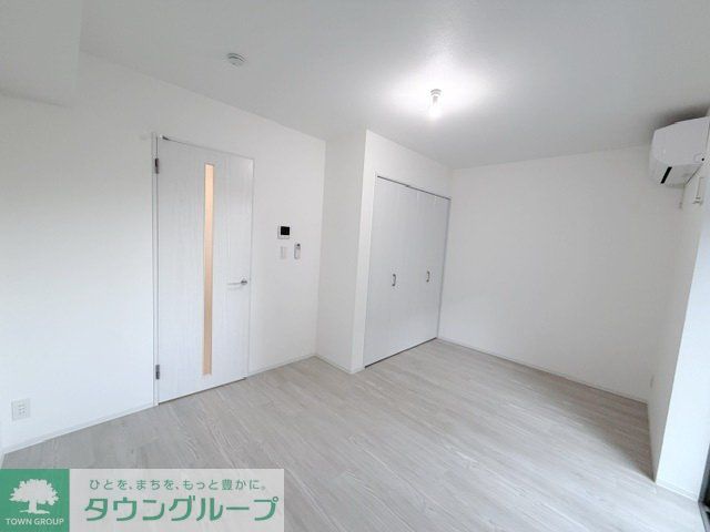 ジーメゾン新狭山カームの居間写真