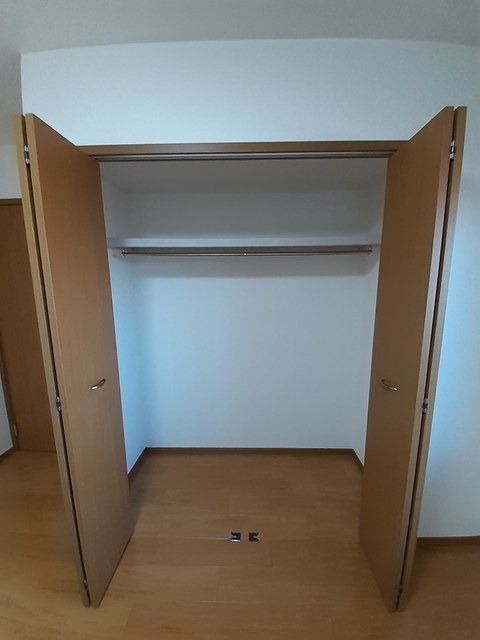 収納　図面と現状に相違がある場合には現状を優先