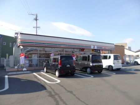 コンビニ　セブンイレブン伊勢市小俣町宮前店（コンビニ）まで824m