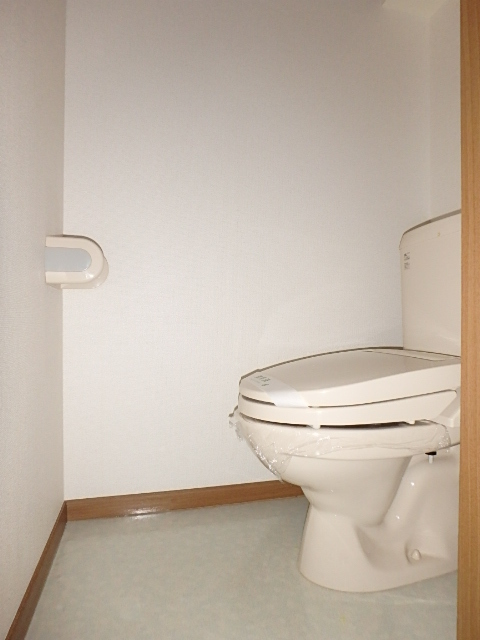 トイレ　図面と現状に相違がある場合には現状を優先