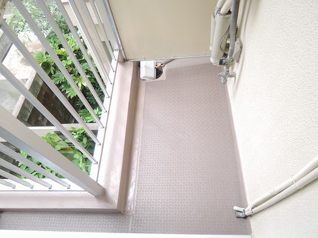 バルコニー　同マンション別部屋