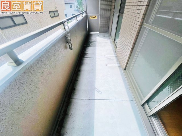 バルコニー　※このお写真は同物件の別のお部屋のお写真です。現状優先。