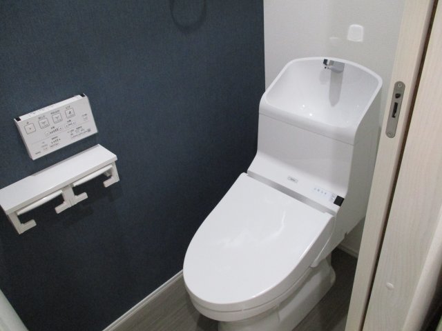 トイレ　ゆったりとした空間のトイレです