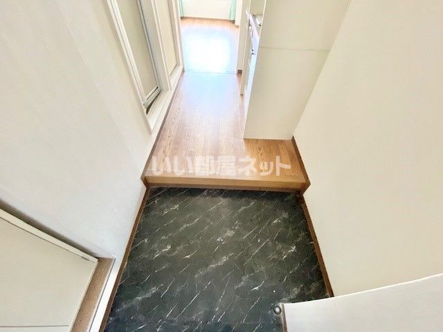 ノベラ海岸通の玄関写真