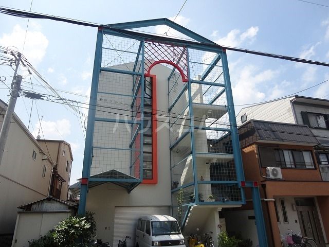 メゾンパール桂の外観写真