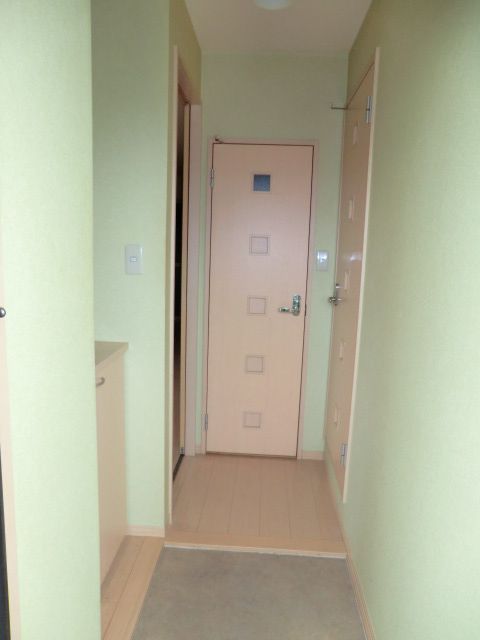フローラの玄関写真