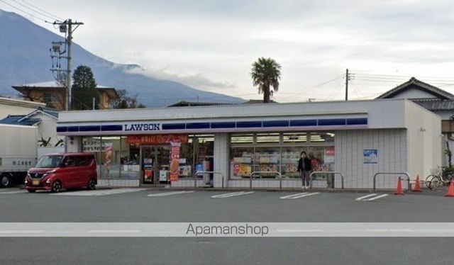 コンビニ　ローソン（コンビニ）まで1366m