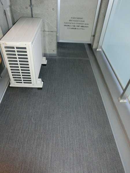 バルコニー