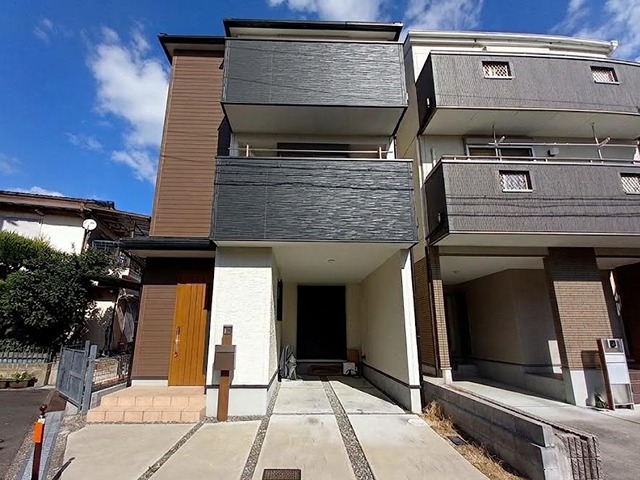 京阪本線 寝屋川市駅 徒歩12分 築5年